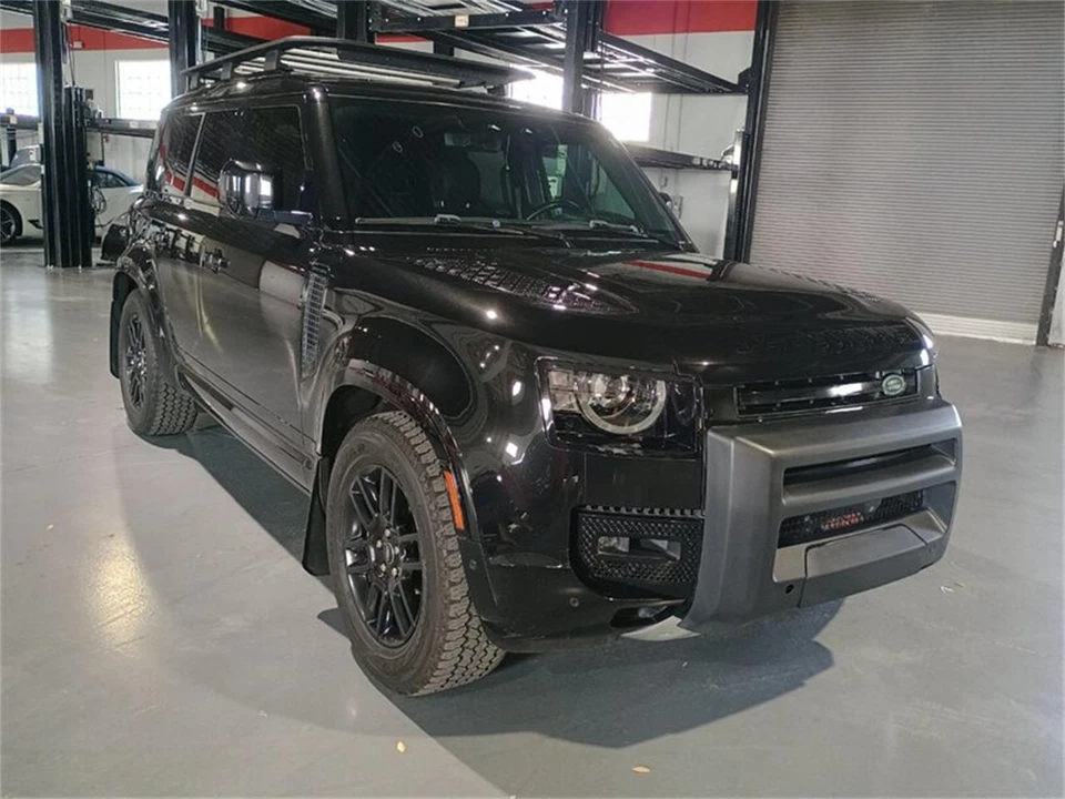 2022 Land Rover Defender L663 - Image 7 of 31