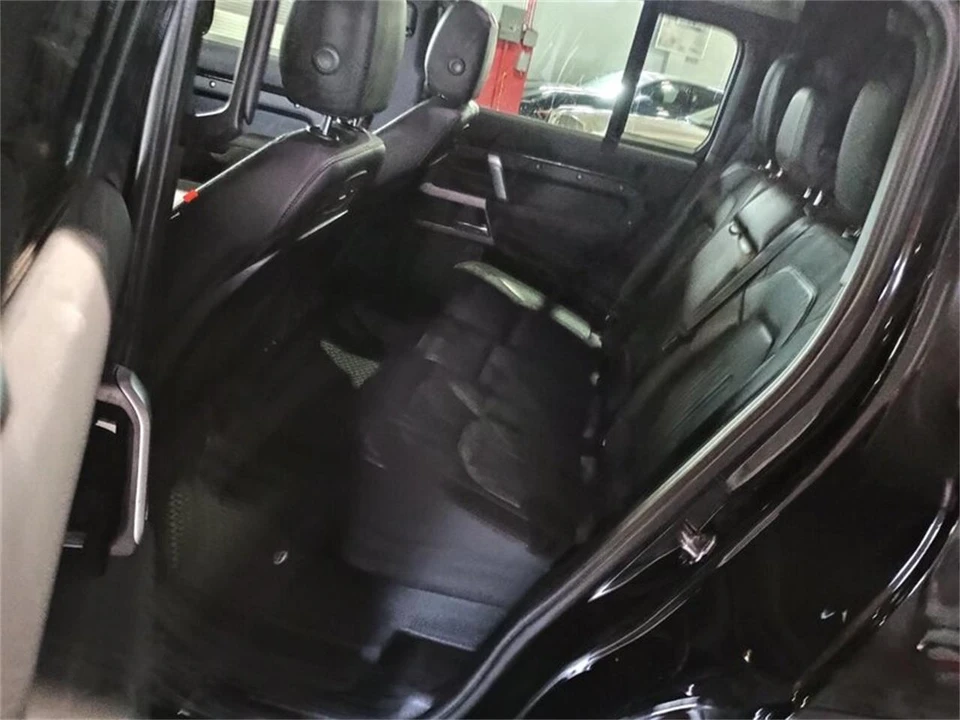 2022 Land Rover Defender L663 - Image 29 of 31
