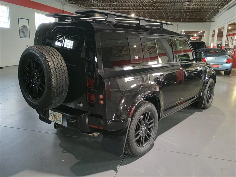 2022 Land Rover Defender L663 - Image 5 of 31