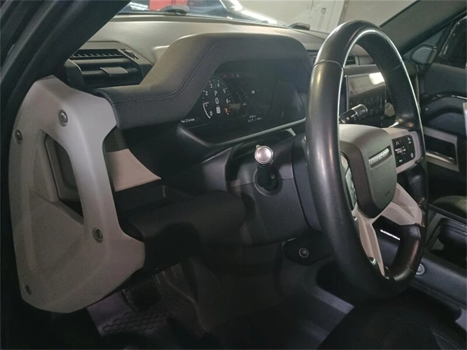 2022 Land Rover Defender L663 - Image 17 of 31