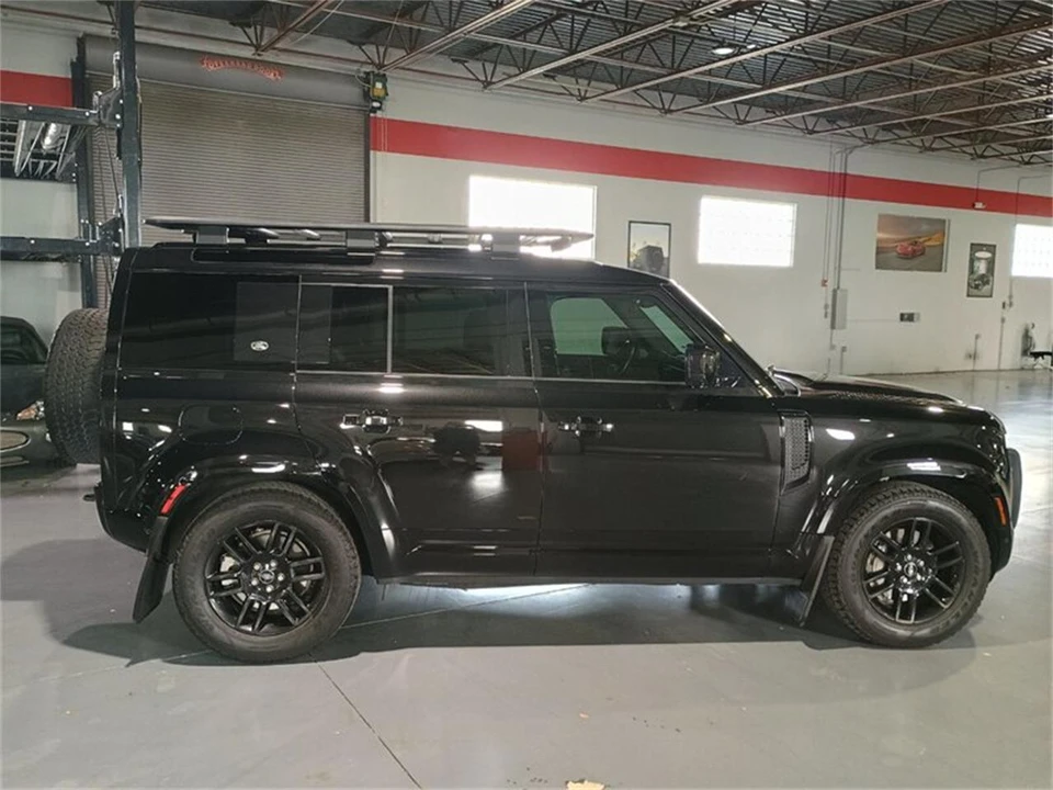 2022 Land Rover Defender L663 - Image 6 of 31