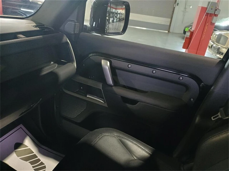 2022 Land Rover Defender L663 - Image 24 of 31