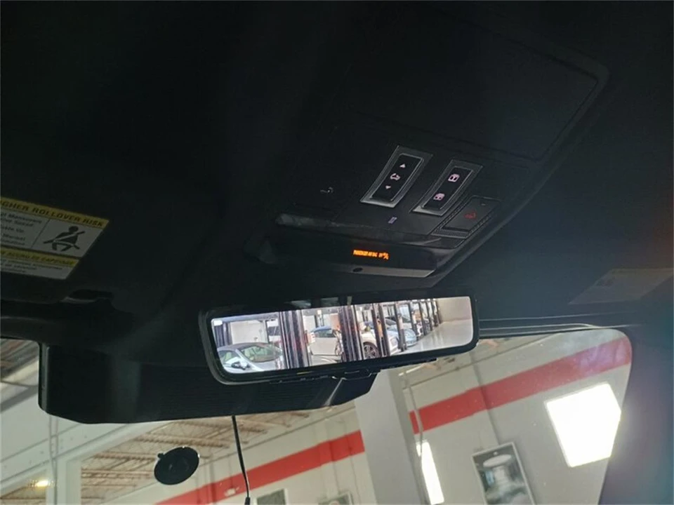 2022 Land Rover Defender L663 - Image 27 of 31