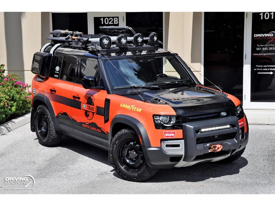 2022 Land Rover Defender L663 - Image 7 of 31