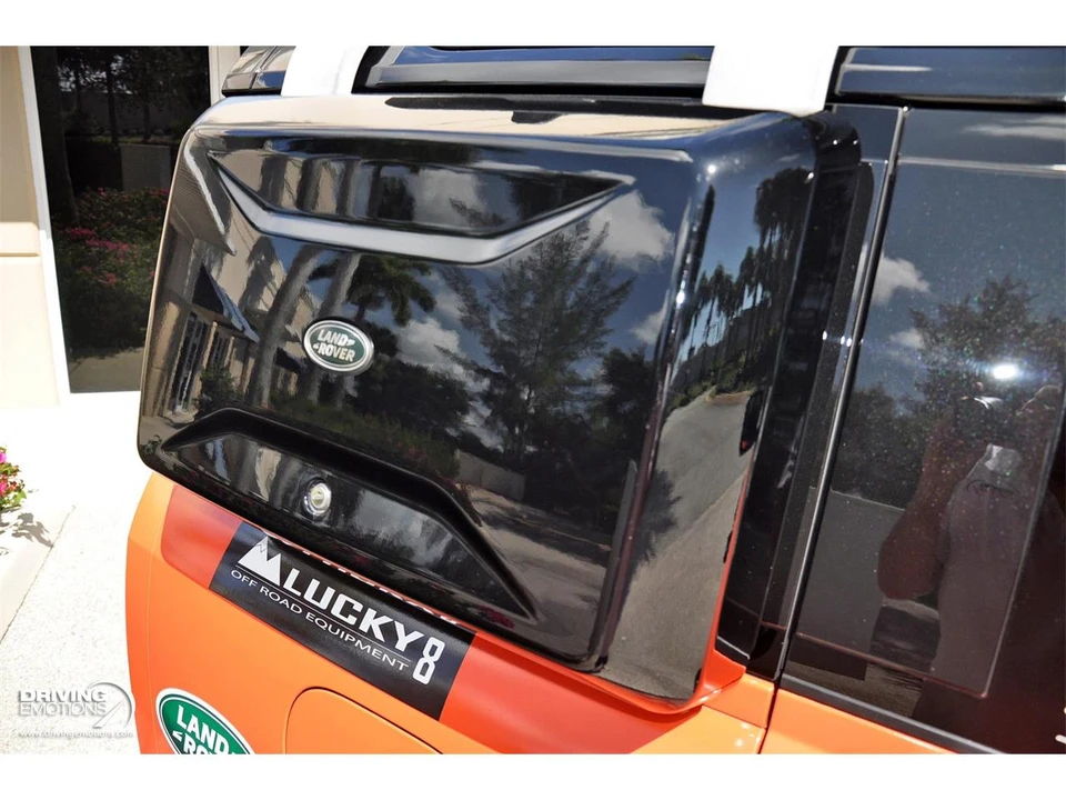 2022 Land Rover Defender L663 - Image 13 of 31