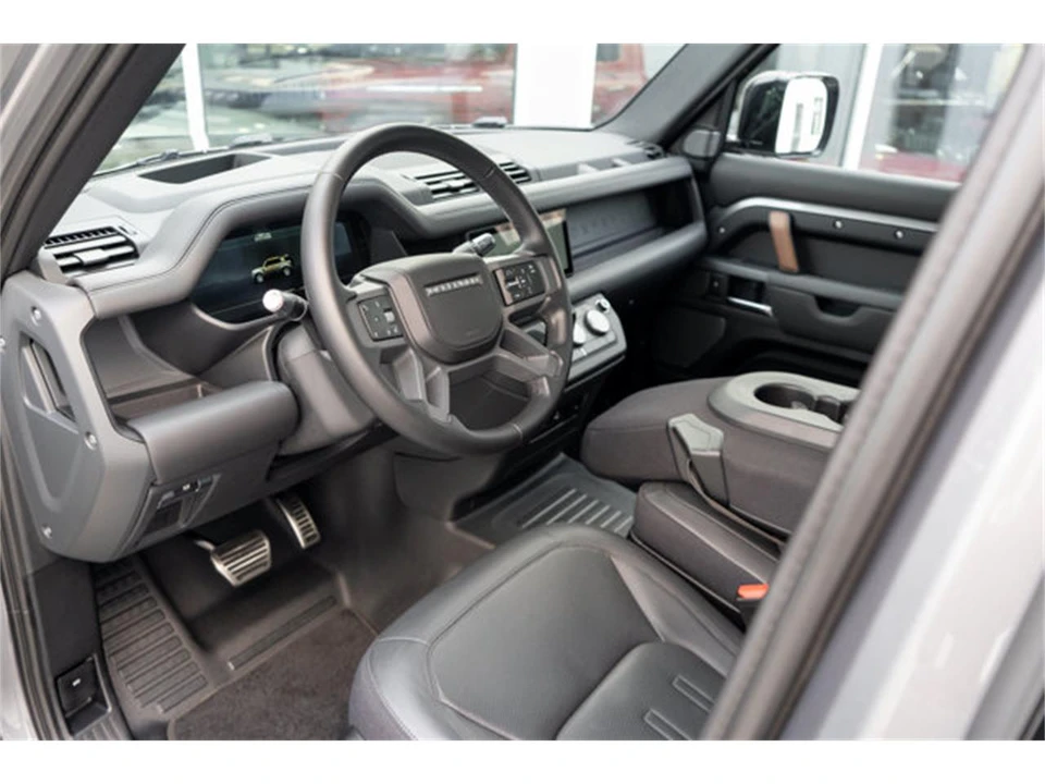 2022 Land Rover Defender L663 - Image 8 of 12