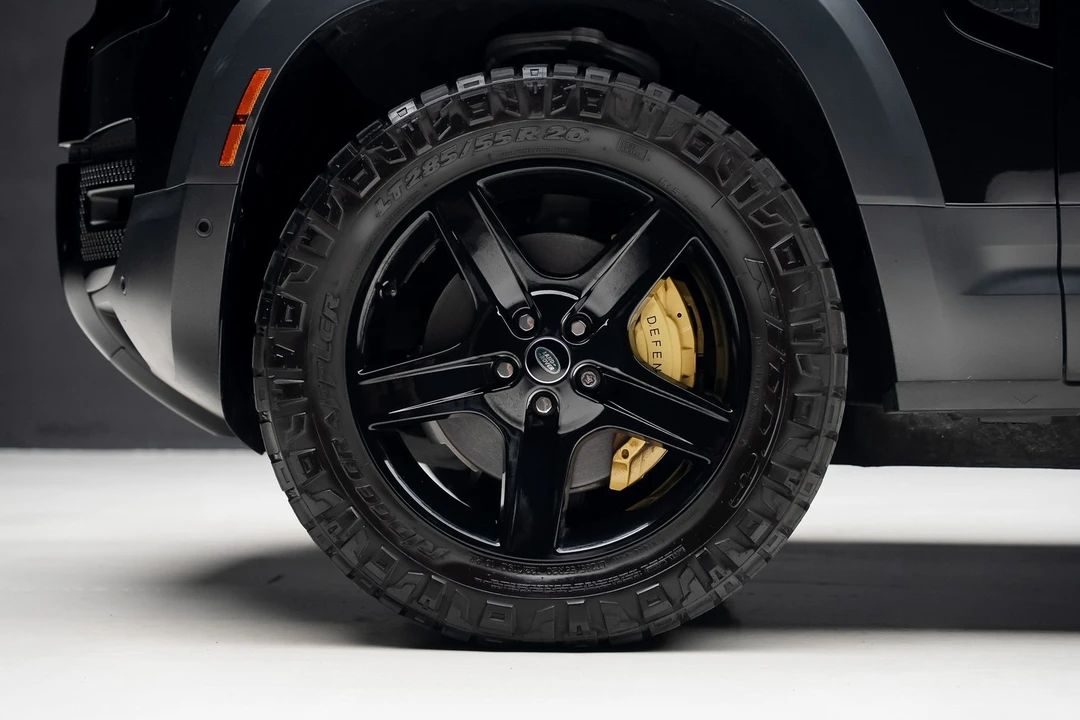 2022 Land Rover Defender L663 - Image 19 of 21
