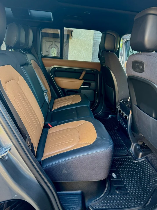 2022 Land Rover Defender L663 - Image 6 of 7