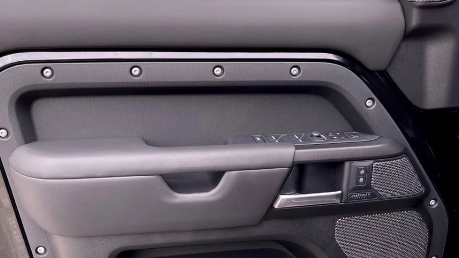 2022 Land Rover Defender V8 - Image 3 of 22