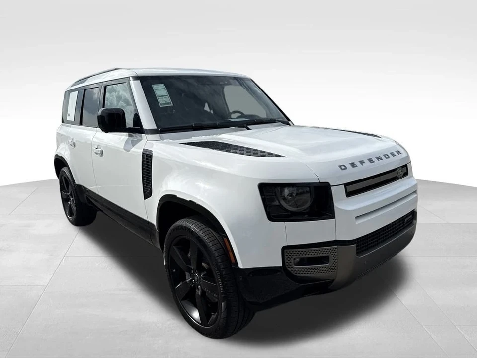 2022 Land Rover Defender L663 - Image 5 of 12
