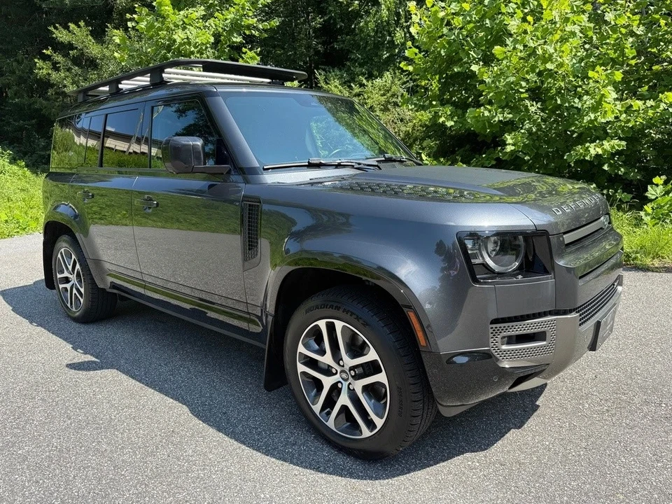 2022 Land Rover Defender L663 - Image 4 of 21