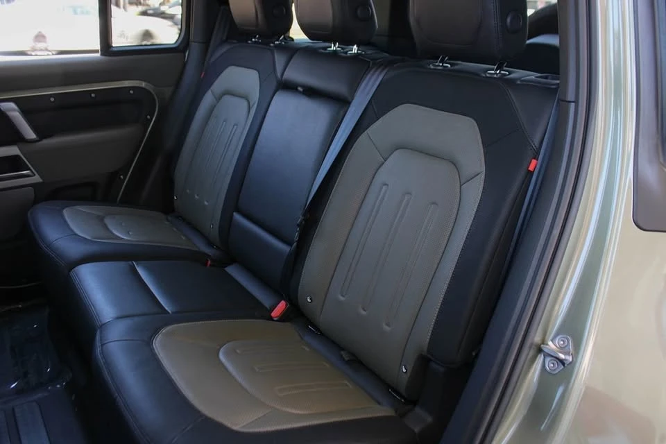 2022 Land Rover Defender L663 - Image 18 of 20
