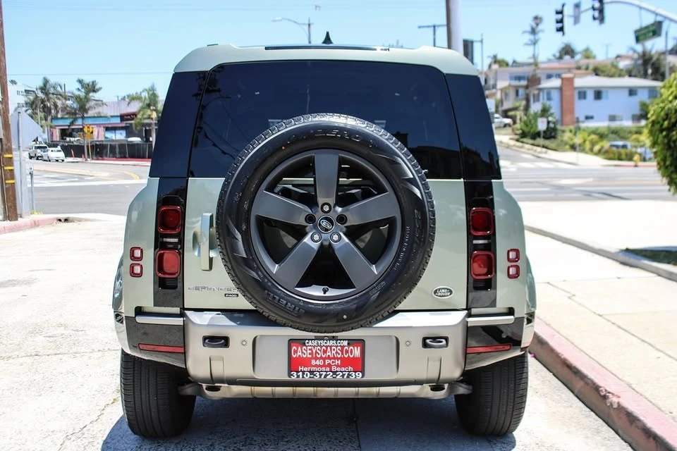 2022 Land Rover Defender L663 - Image 4 of 20