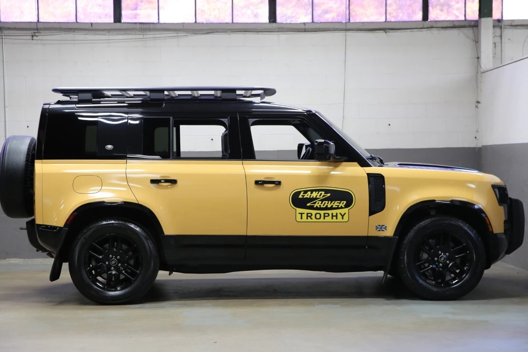 2022 Land Rover Defender L663 - Image 4 of 31