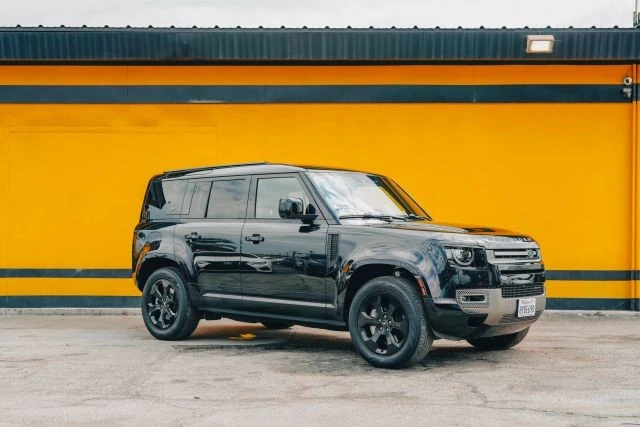 2022 Land Rover Defender L663 - Image 3 of 31