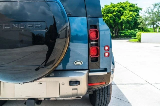 2022 Land Rover Defender L663 - Image 15 of 21