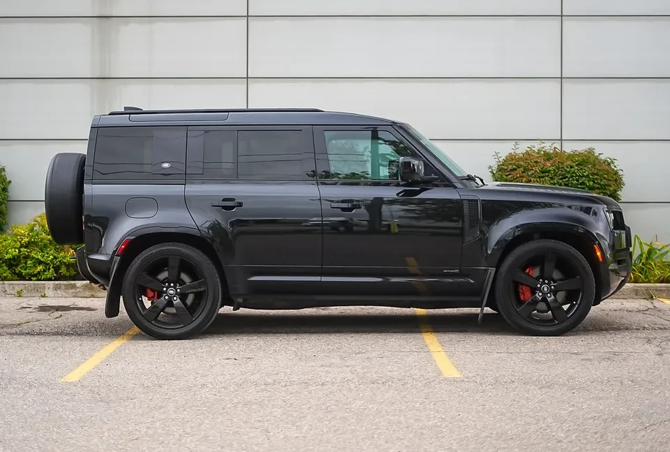 2022 Land Rover Defender L663 - Image 4 of 12