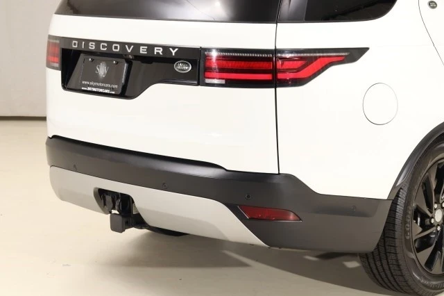2022 Land Rover Discovery 5th Gen - Image 11 of 21