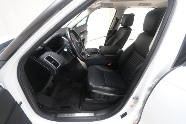 2022 Land Rover Discovery 5th Gen - Image 20 of 21