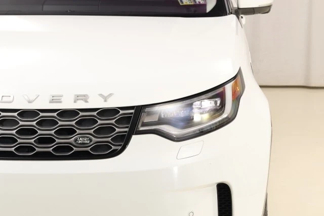 2022 Land Rover Discovery 5th Gen - Image 6 of 21