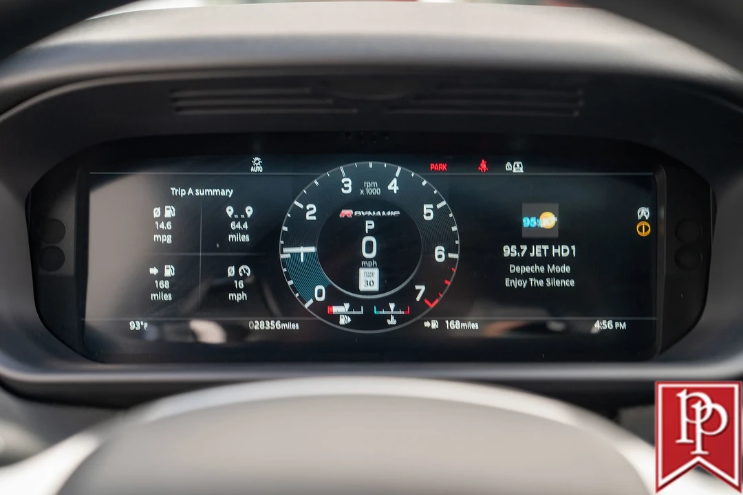 2022 Land Rover Discovery 5th Gen - Image 9 of 21