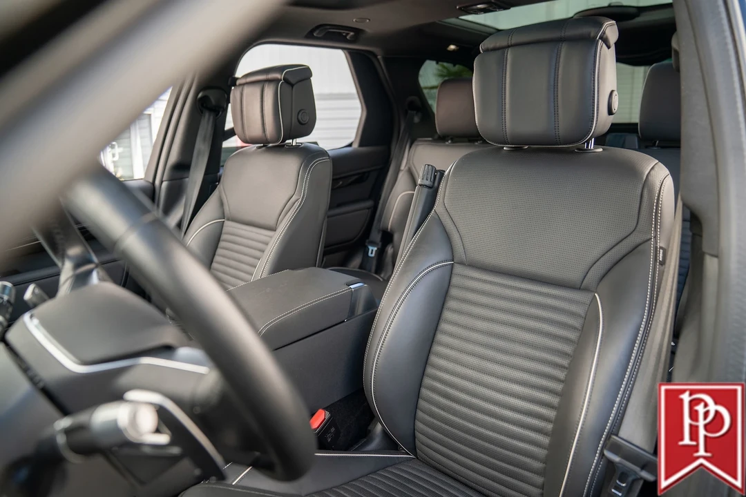 2022 Land Rover Discovery 5th Gen - Image 6 of 21
