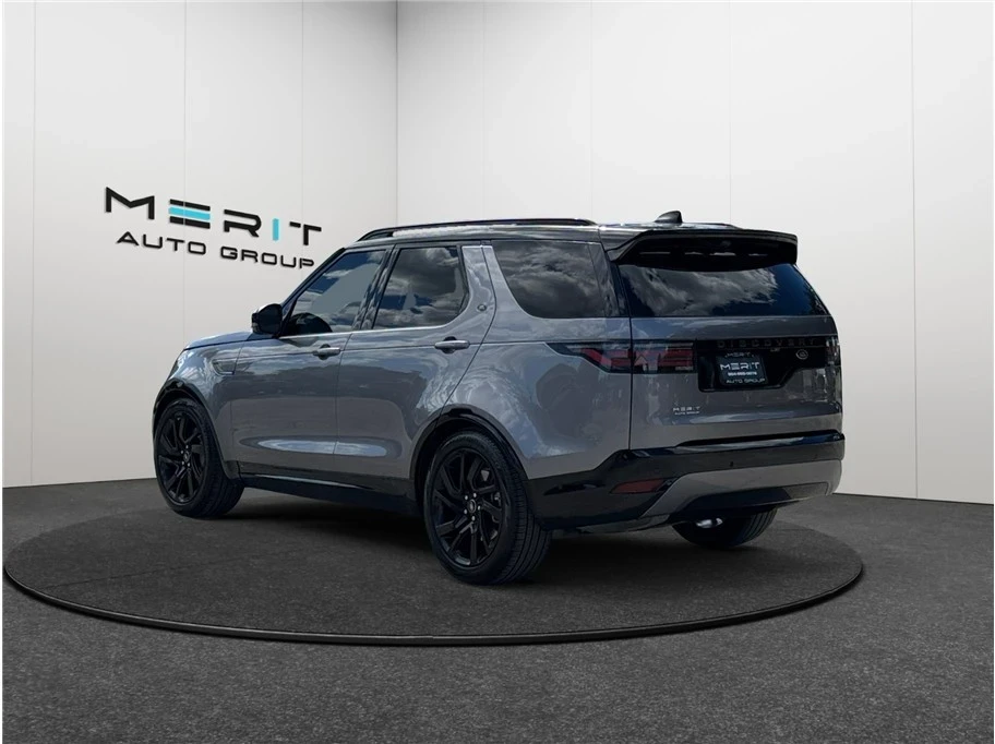 2022 Land Rover Discovery 5th Gen - Image 7 of 21
