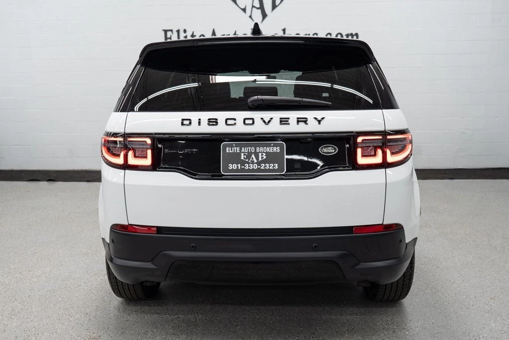 2022 Land Rover Discovery 5th Gen - Image 4 of 12