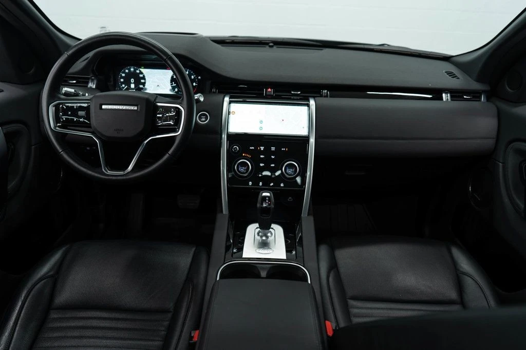 2022 Land Rover Discovery 5th Gen - Image 10 of 12