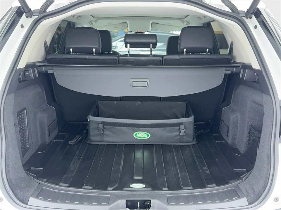 2022 Land Rover Discovery 5th Gen - Image 12 of 12