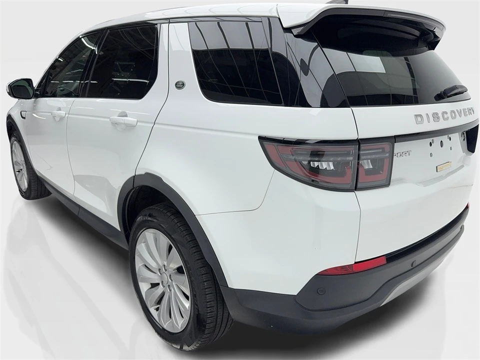 2022 Land Rover Discovery 5th Gen - Image 10 of 12