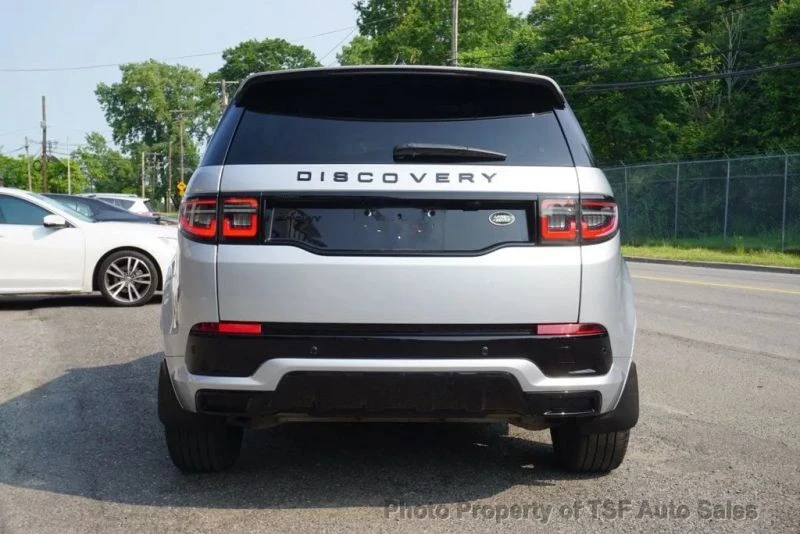 2022 Land Rover Discovery 5th Gen - Image 6 of 12
