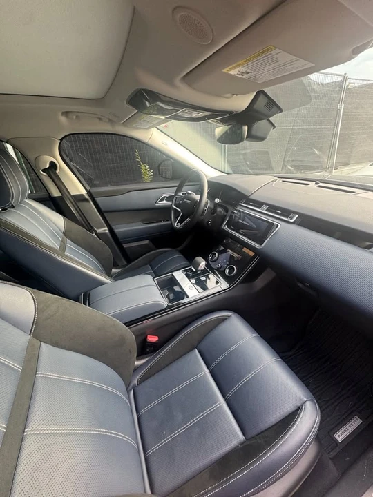 2022 Land Rover Range Rover Velar - Image 3 of 3