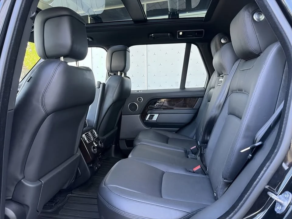 2022 Land Rover Range Rover L460 - Image 12 of 14