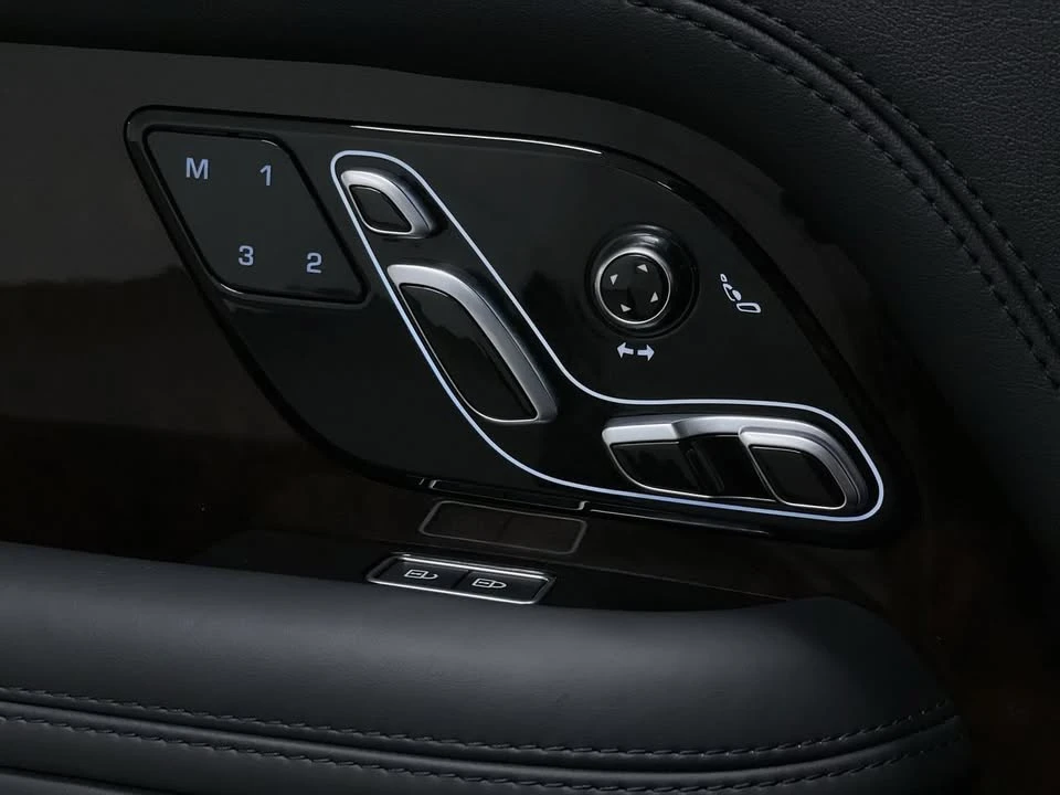 2022 Land Rover Range Rover L460 - Image 9 of 20