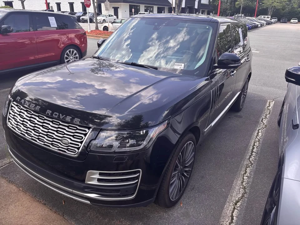 2022 Land Rover Range Rover L460 - Image 3 of 6