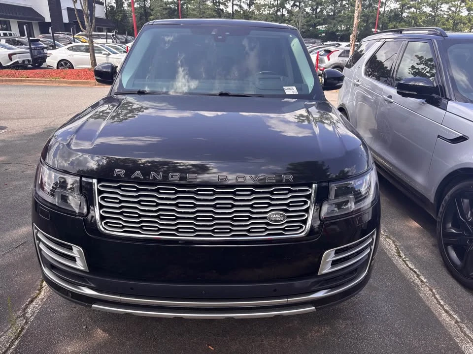 2022 Land Rover Range Rover L460 - Image 2 of 6