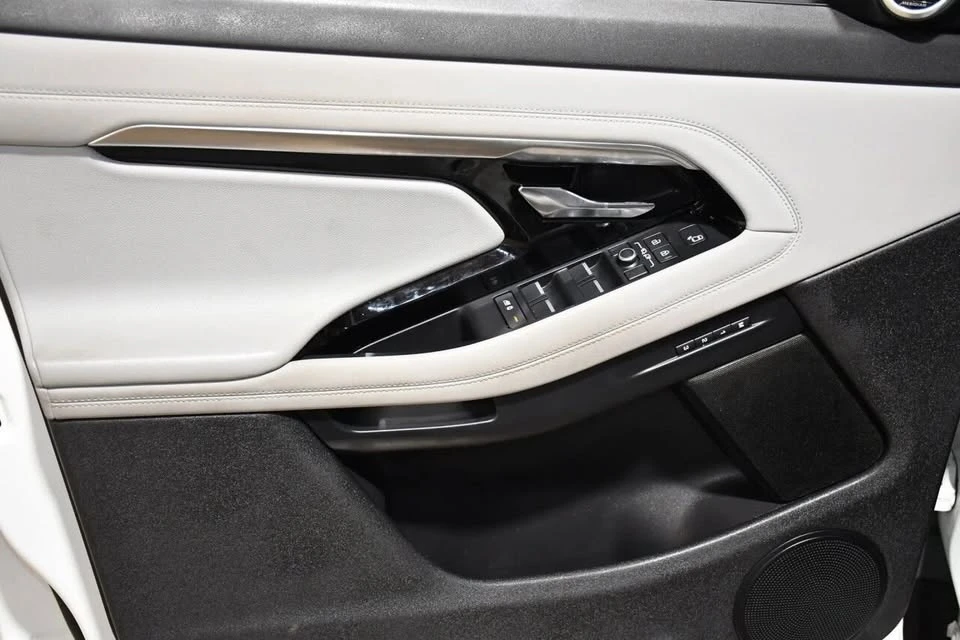 2022 Land Rover Range Rover Evoque 2nd Gen - Image 7 of 16