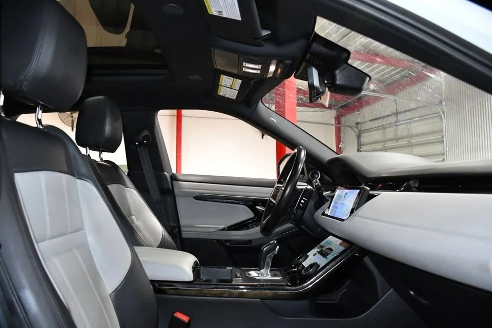 2022 Land Rover Range Rover Evoque 2nd Gen - Image 13 of 16