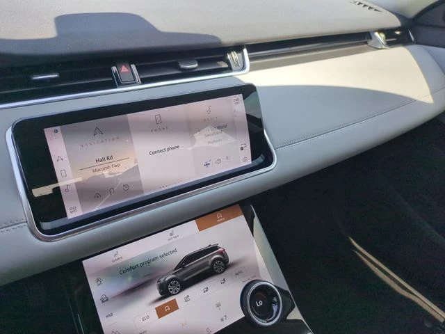 2022 Land Rover Range Rover Evoque 2nd Gen - Image 11 of 20