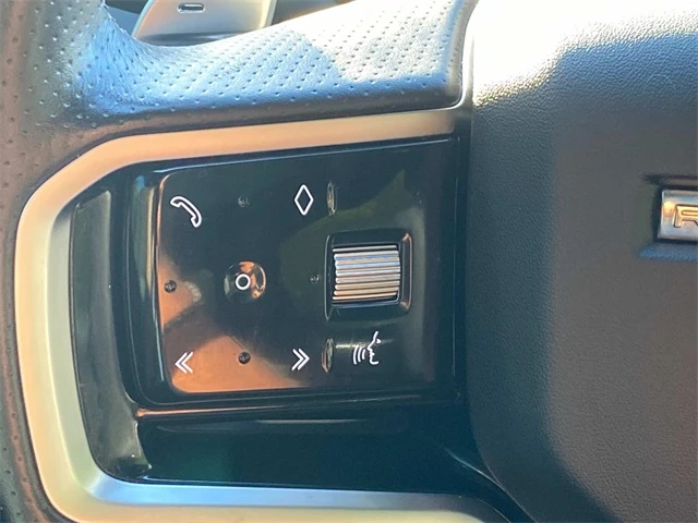 2022 Land Rover Range Rover Evoque 2nd Gen - Image 18 of 20