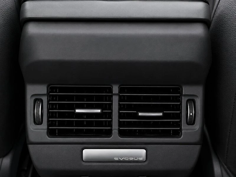 2022 Land Rover Range Rover Evoque 2nd Gen - Image 16 of 17
