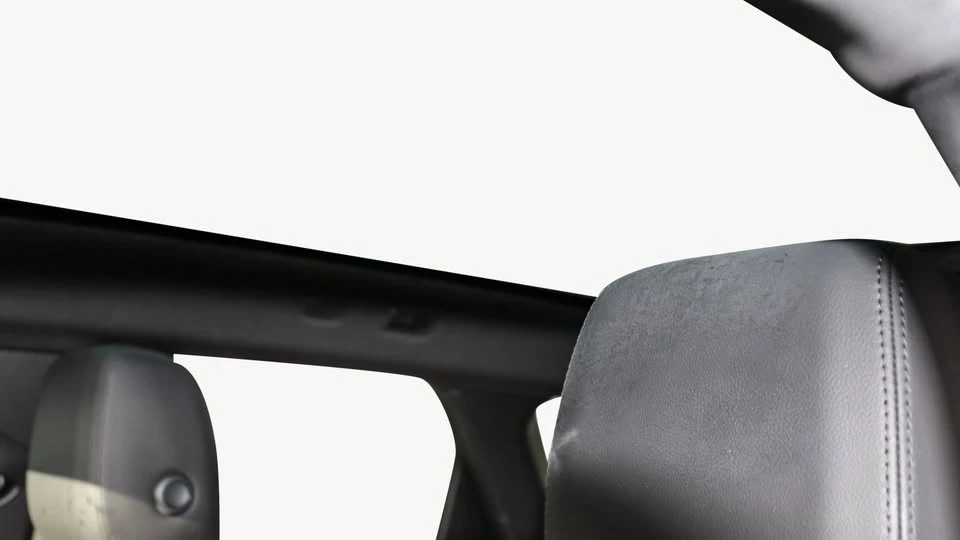 2022 Land Rover Range Rover Evoque 2nd Gen - Image 14 of 16