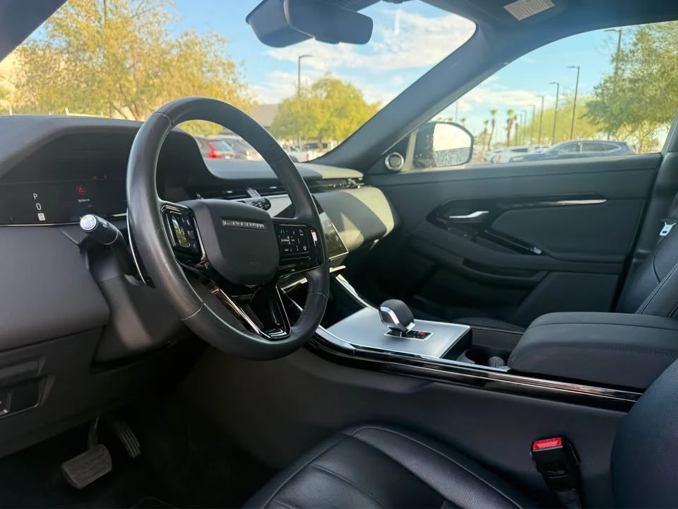 2022 Land Rover Range Rover Evoque 2nd Gen - Image 11 of 15