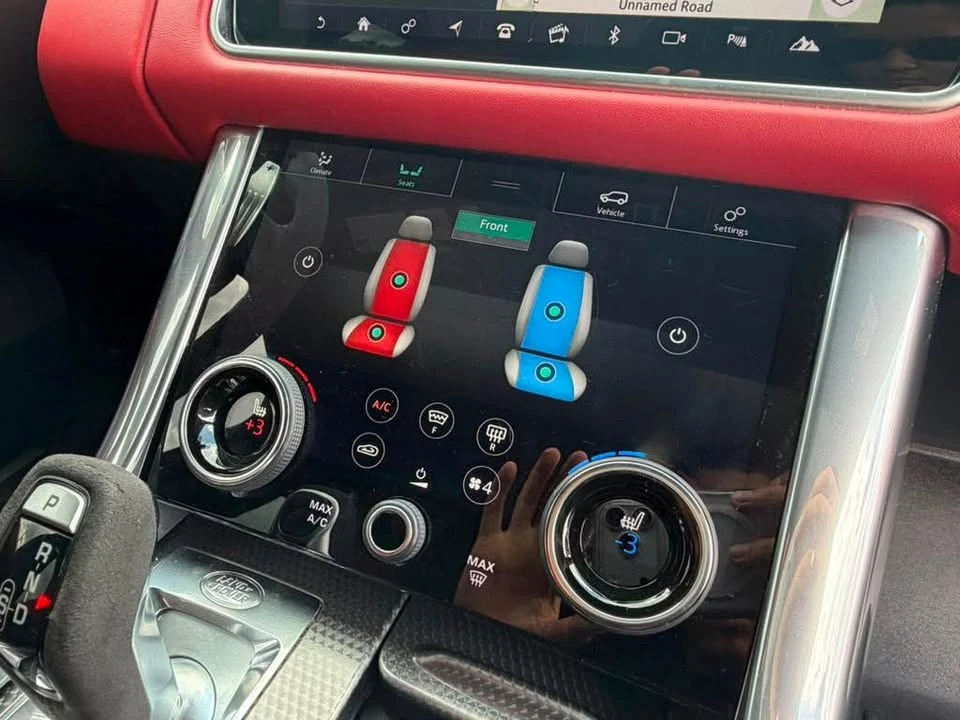 2022 Land Rover Range Rover L460 - Image 19 of 19