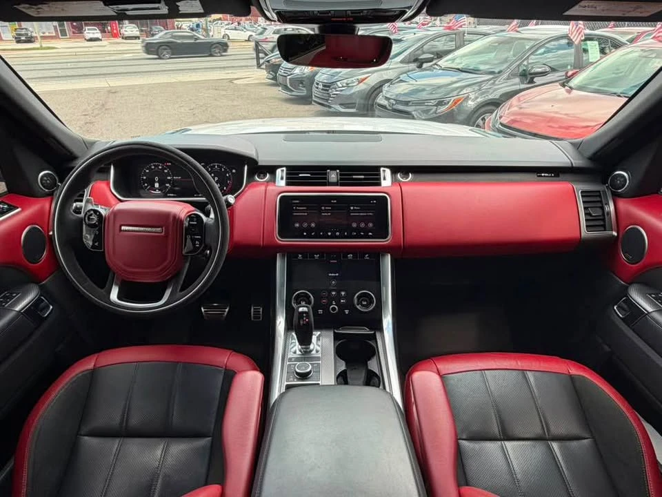 2022 Land Rover Range Rover L460 - Image 16 of 19