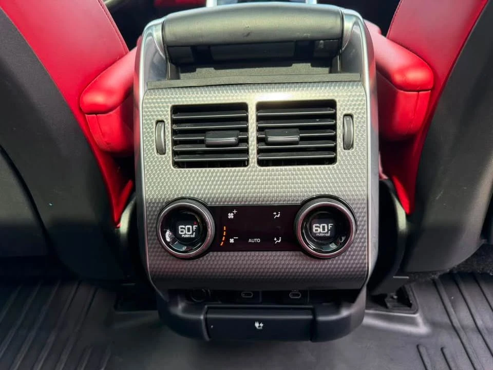 2022 Land Rover Range Rover L460 - Image 17 of 19