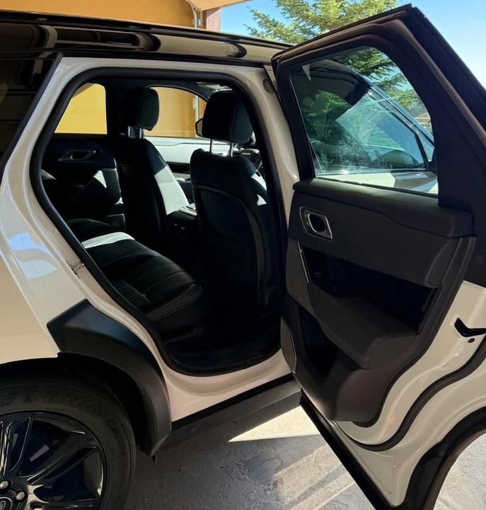 2022 Land Rover Range Rover L460 - Image 17 of 20