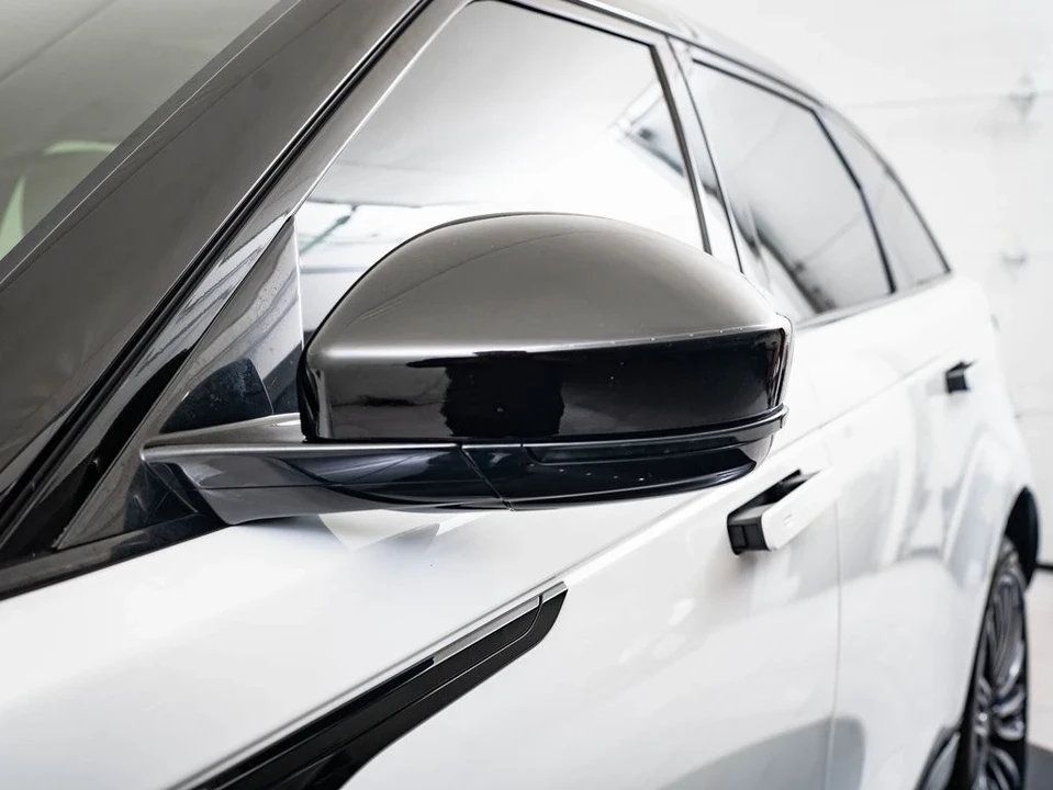 2022 Land Rover Range Rover L460 - Image 15 of 21