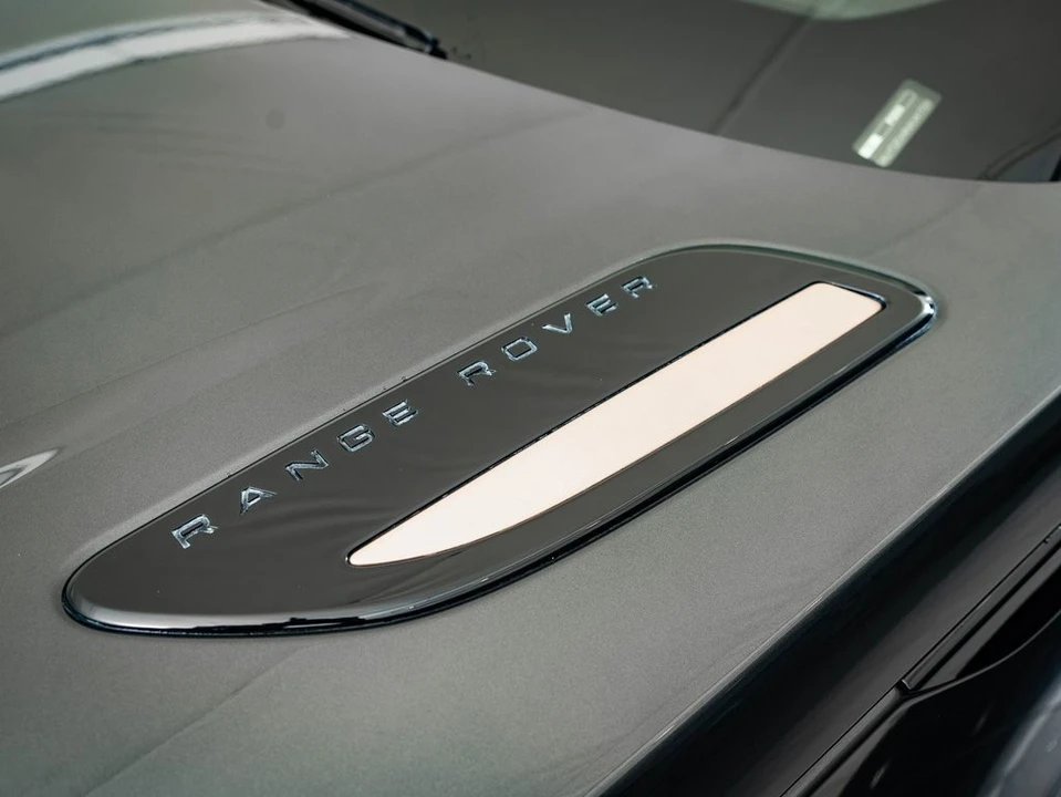 2022 Land Rover Range Rover L460 - Image 18 of 21